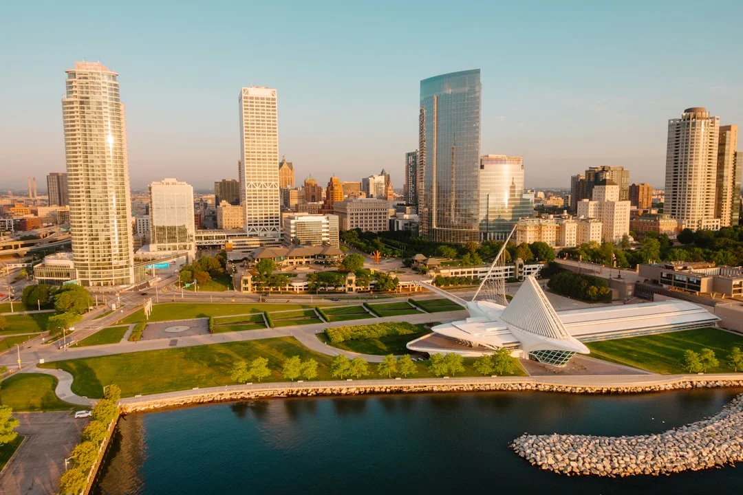 Milwaukee Wisconsin skyline